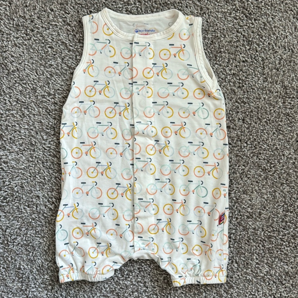 Magnetic me sleeveless bicycle romper, 3-6mo, New!